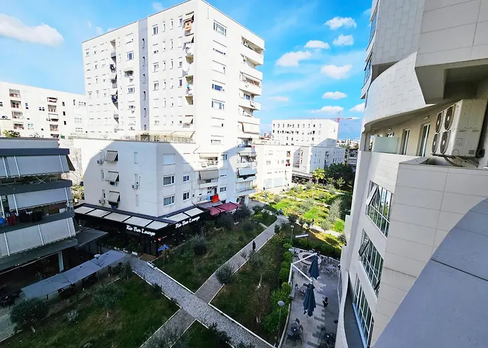 Apartman Magnet 3 Self Check In *